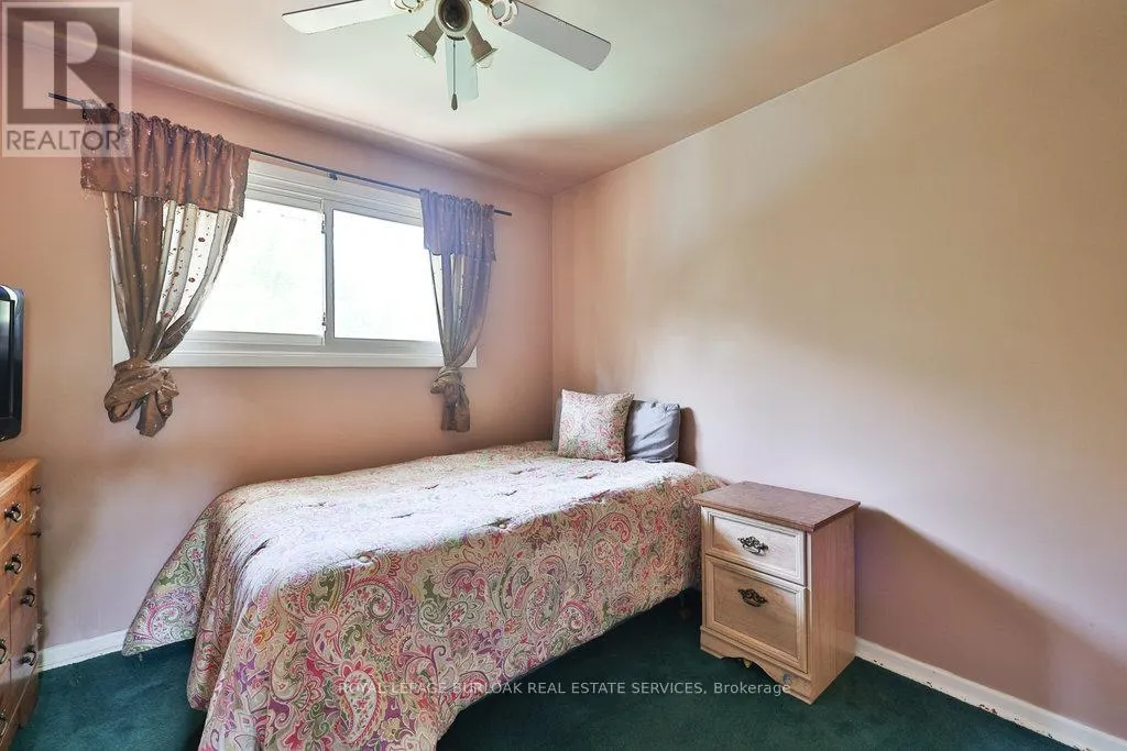 37 SUNRISE CRESCENT