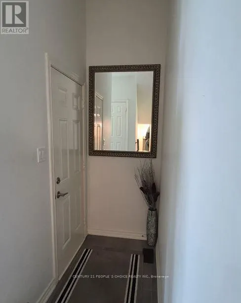 71 RIVERWALK DRIVE N