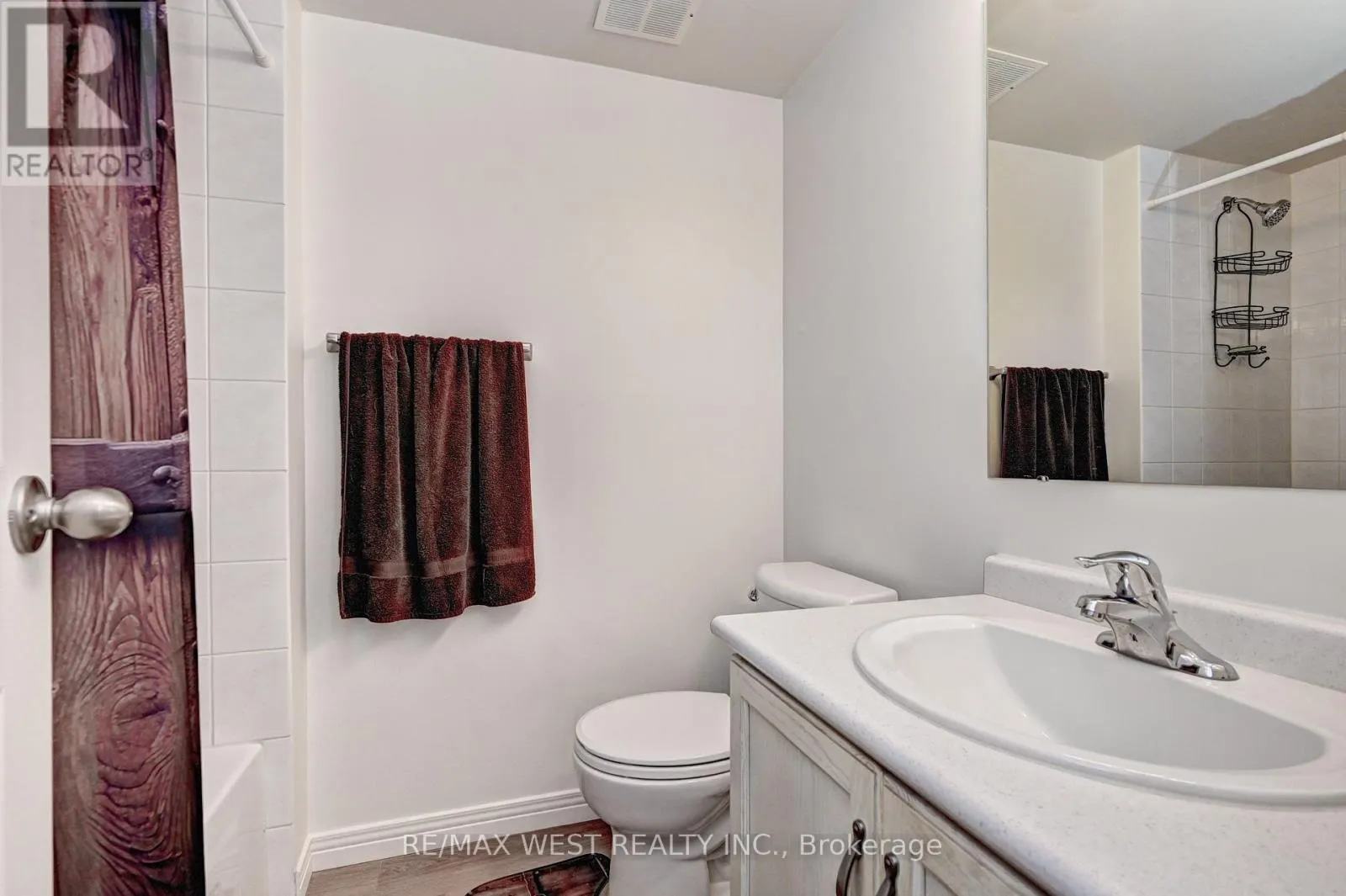 705 - 260 SHELDON AVENUE N