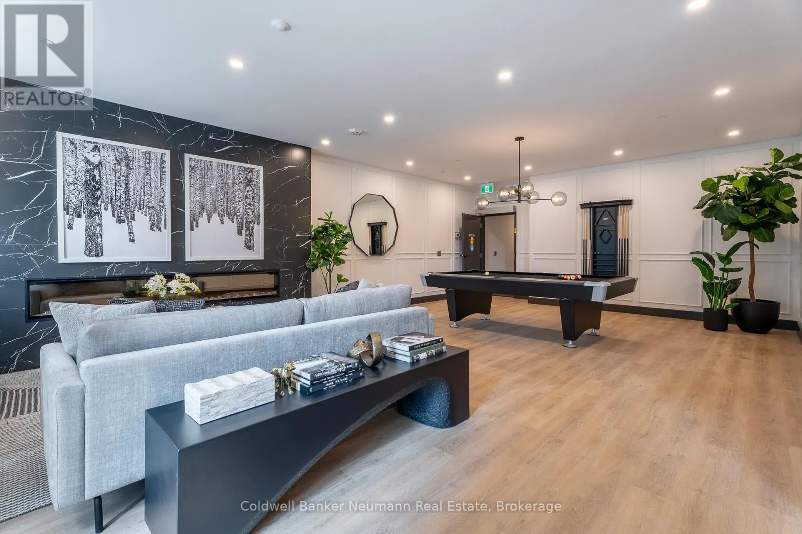 215 - 1882 GORDON STREET, #215