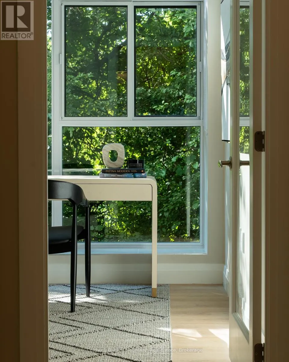 216 - 1882 GORDON STREET, #216