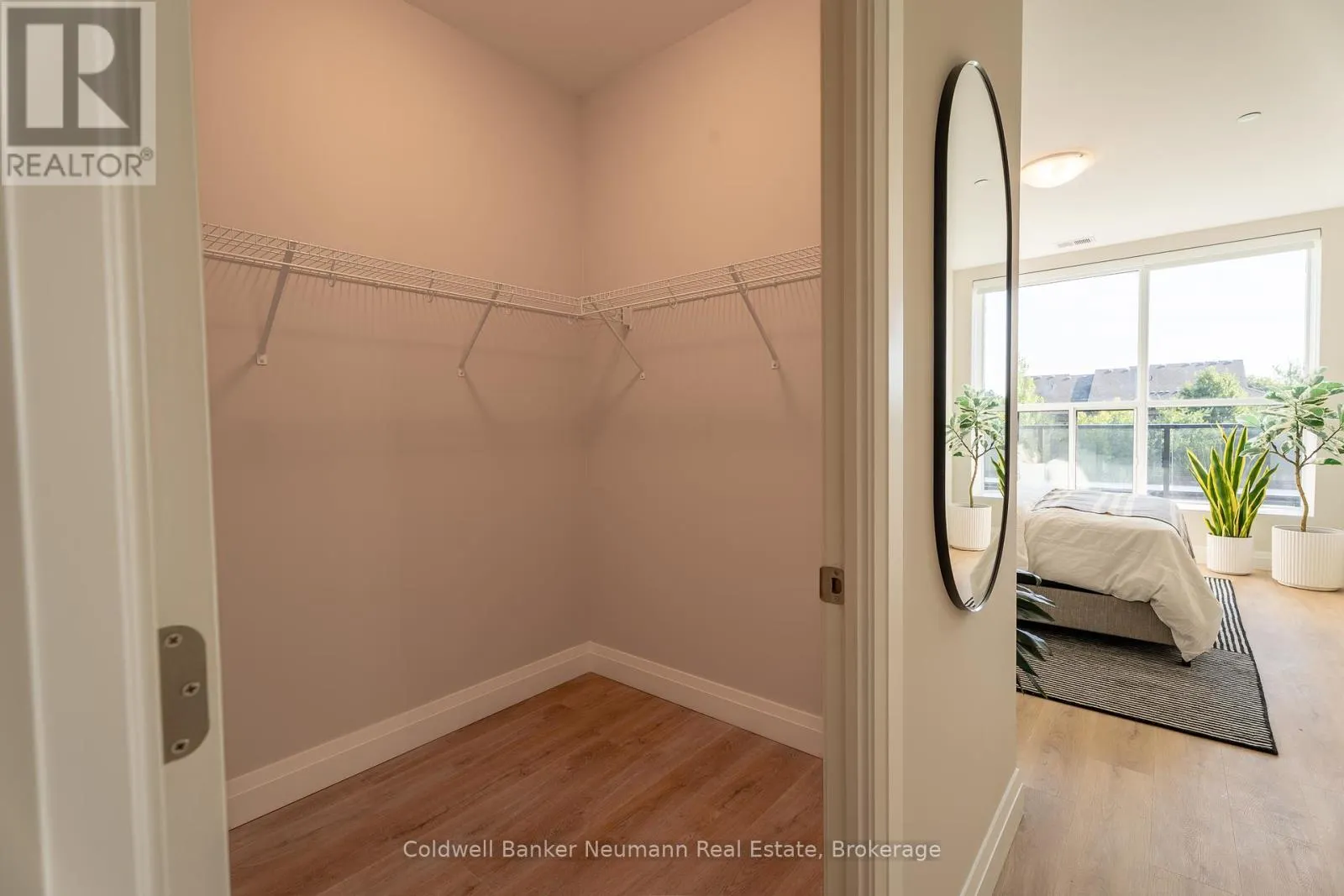 216 - 1882 GORDON STREET, #216