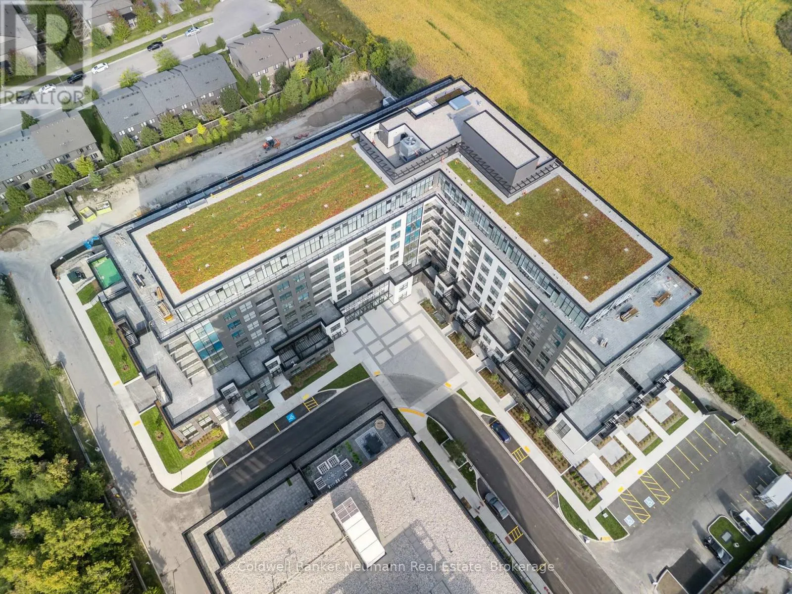 216 - 1882 GORDON STREET, #216