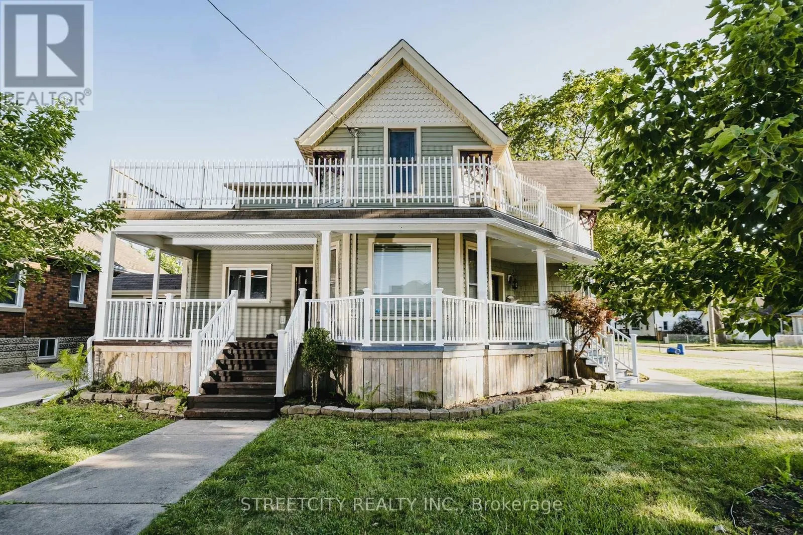242 EMMA STREET