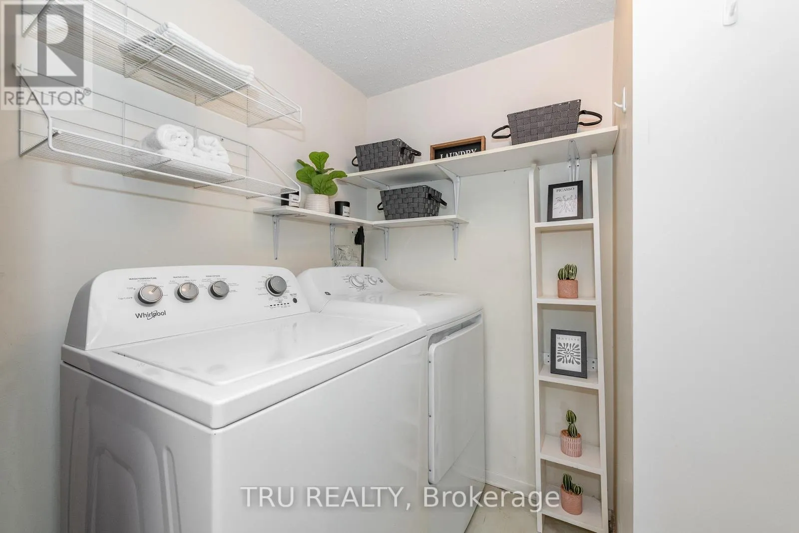 603 - 2871 RICHMOND ROAD