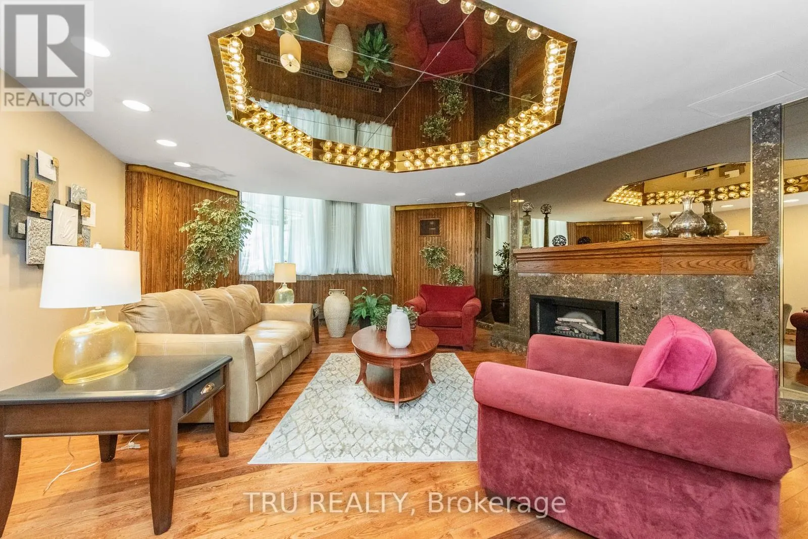 603 - 2871 RICHMOND ROAD