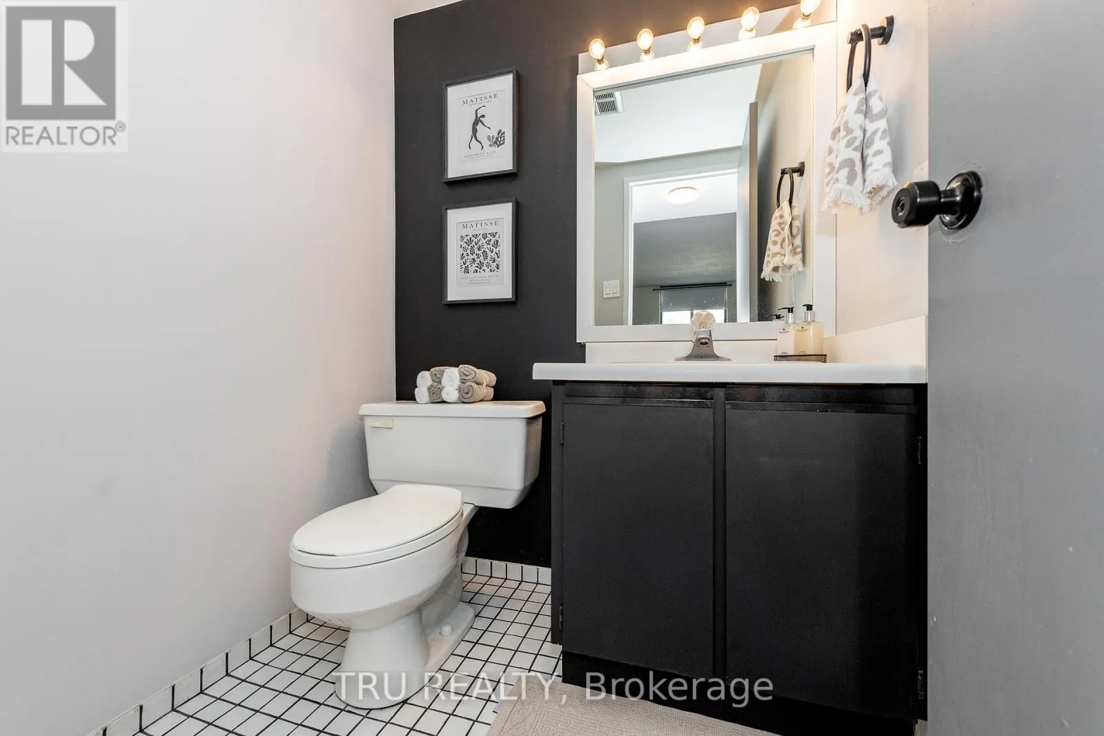 603 - 2871 RICHMOND ROAD