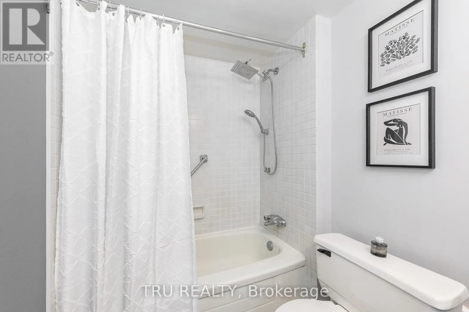 603 - 2871 RICHMOND ROAD