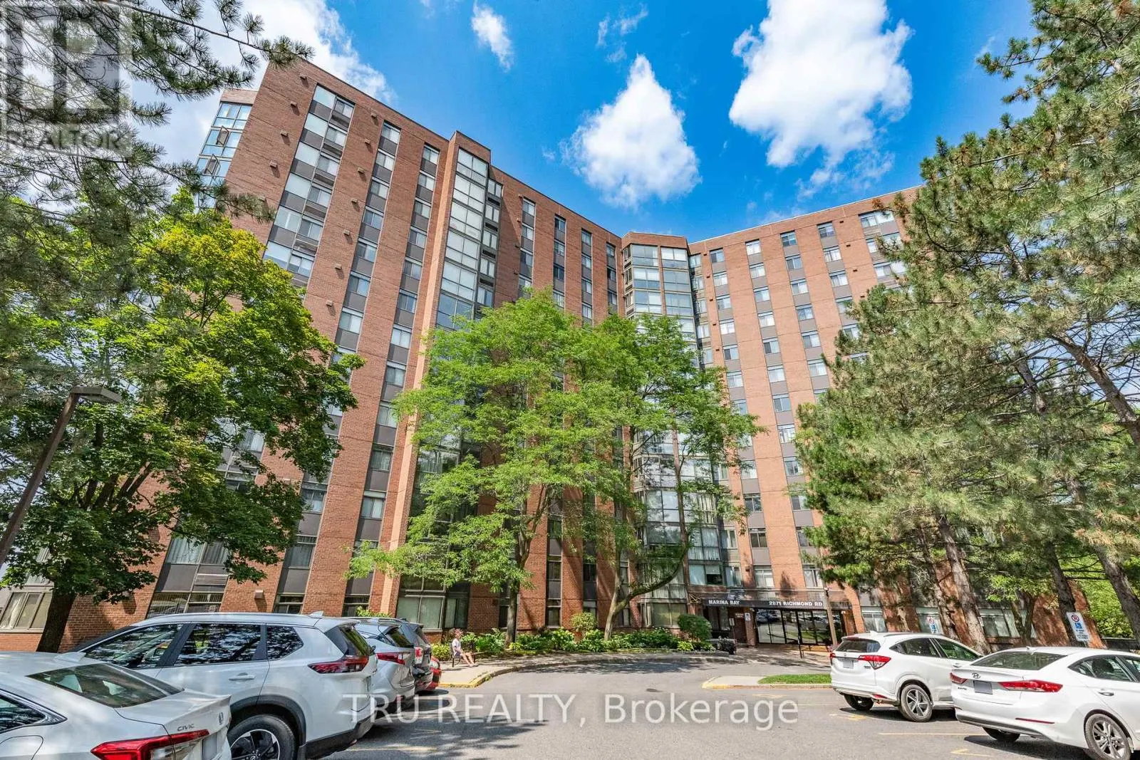603 - 2871 RICHMOND ROAD