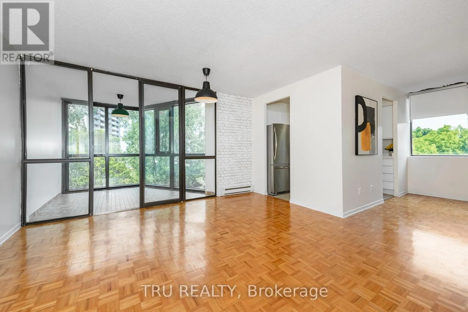603 - 2871 RICHMOND ROAD