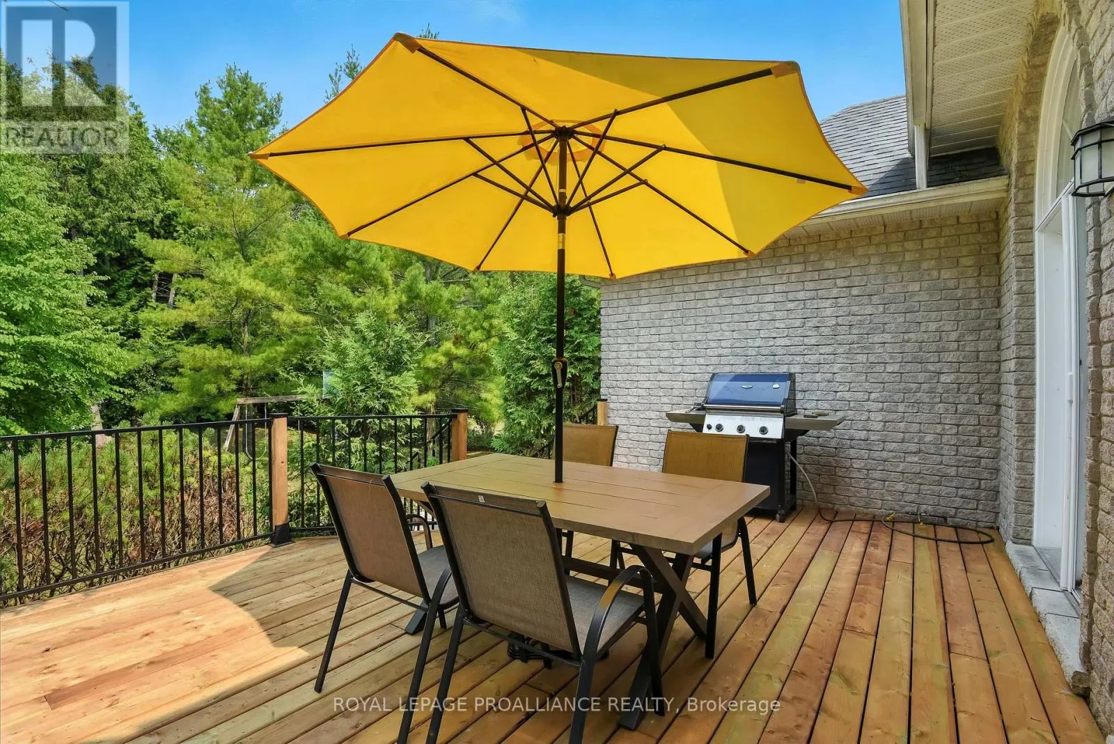 11 MILL POND COURT