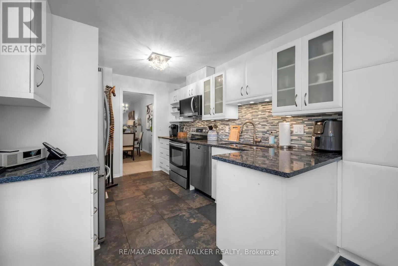 20 - 40 GRAND HARBOUR COURT