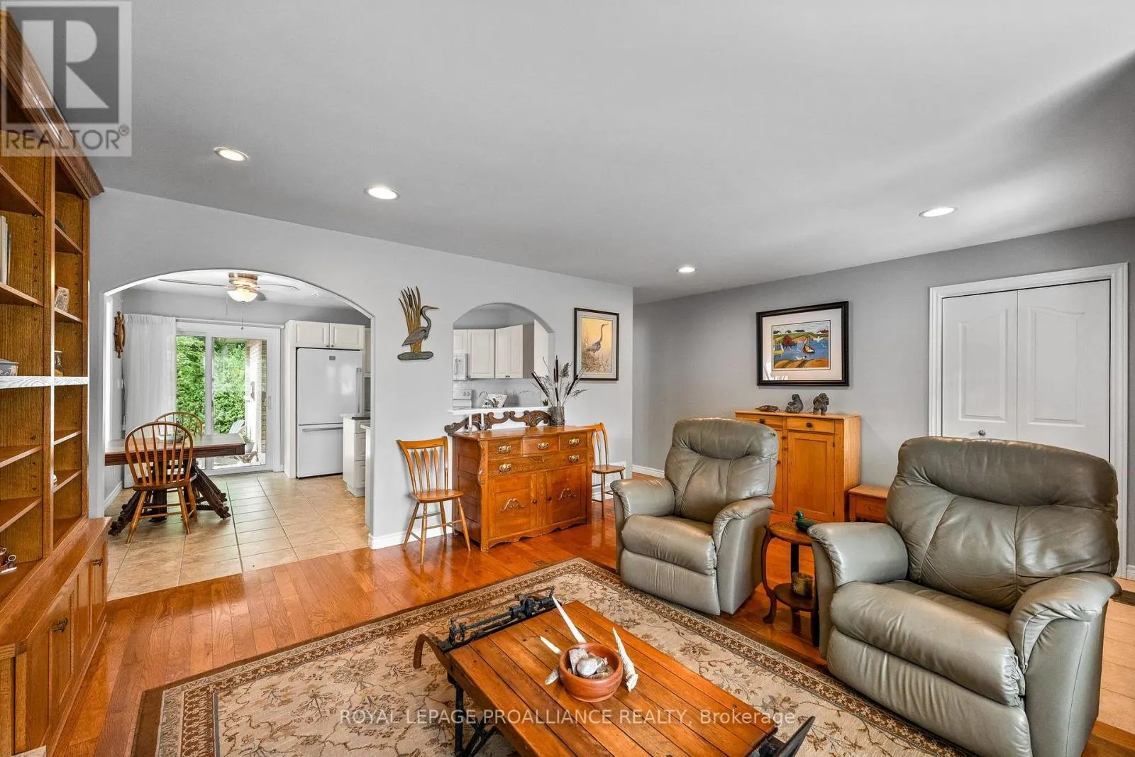 14 EDGEWATER DRIVE
