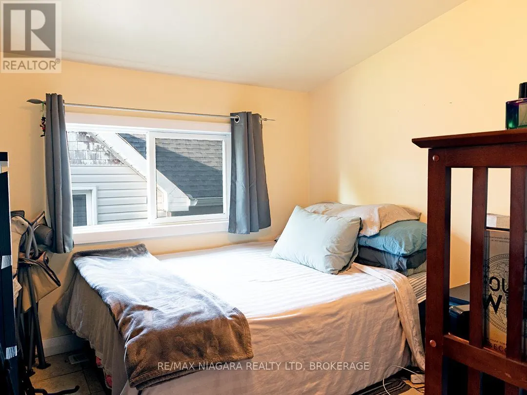164 MELLANBY AVENUE