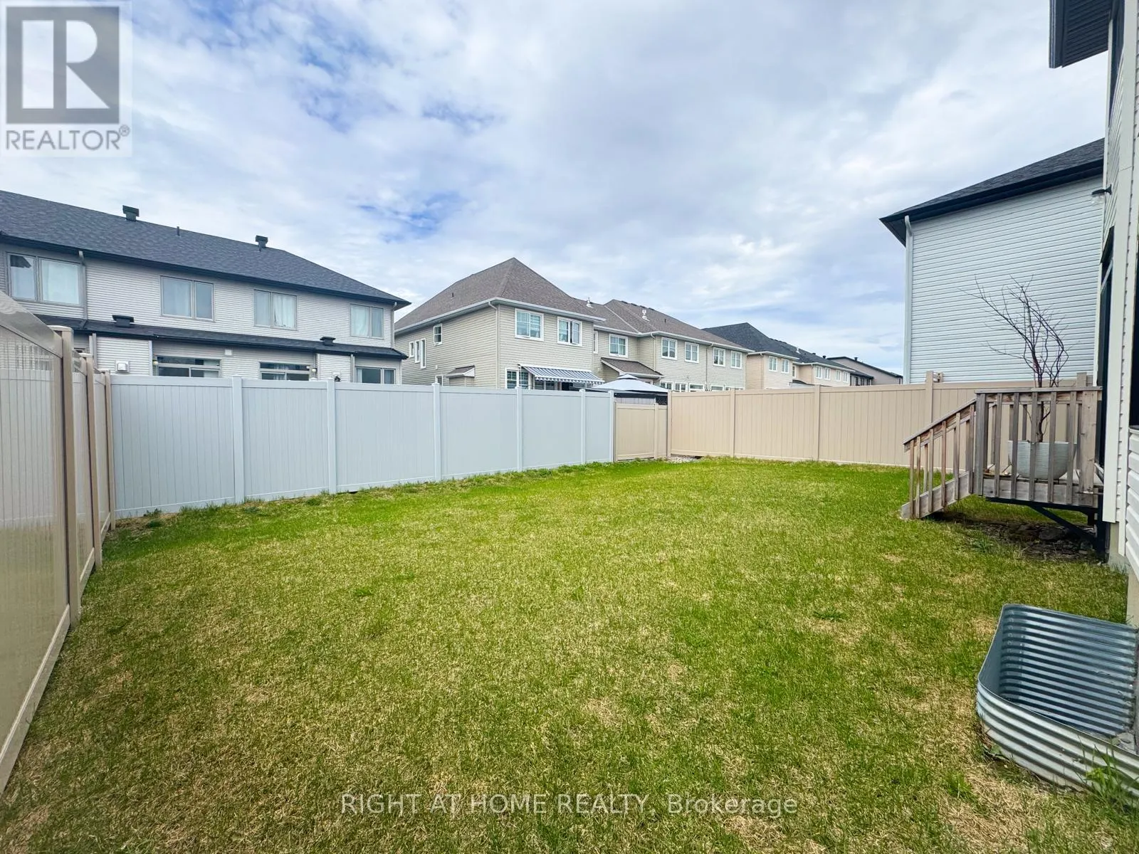 203 OSTERLEY WAY
