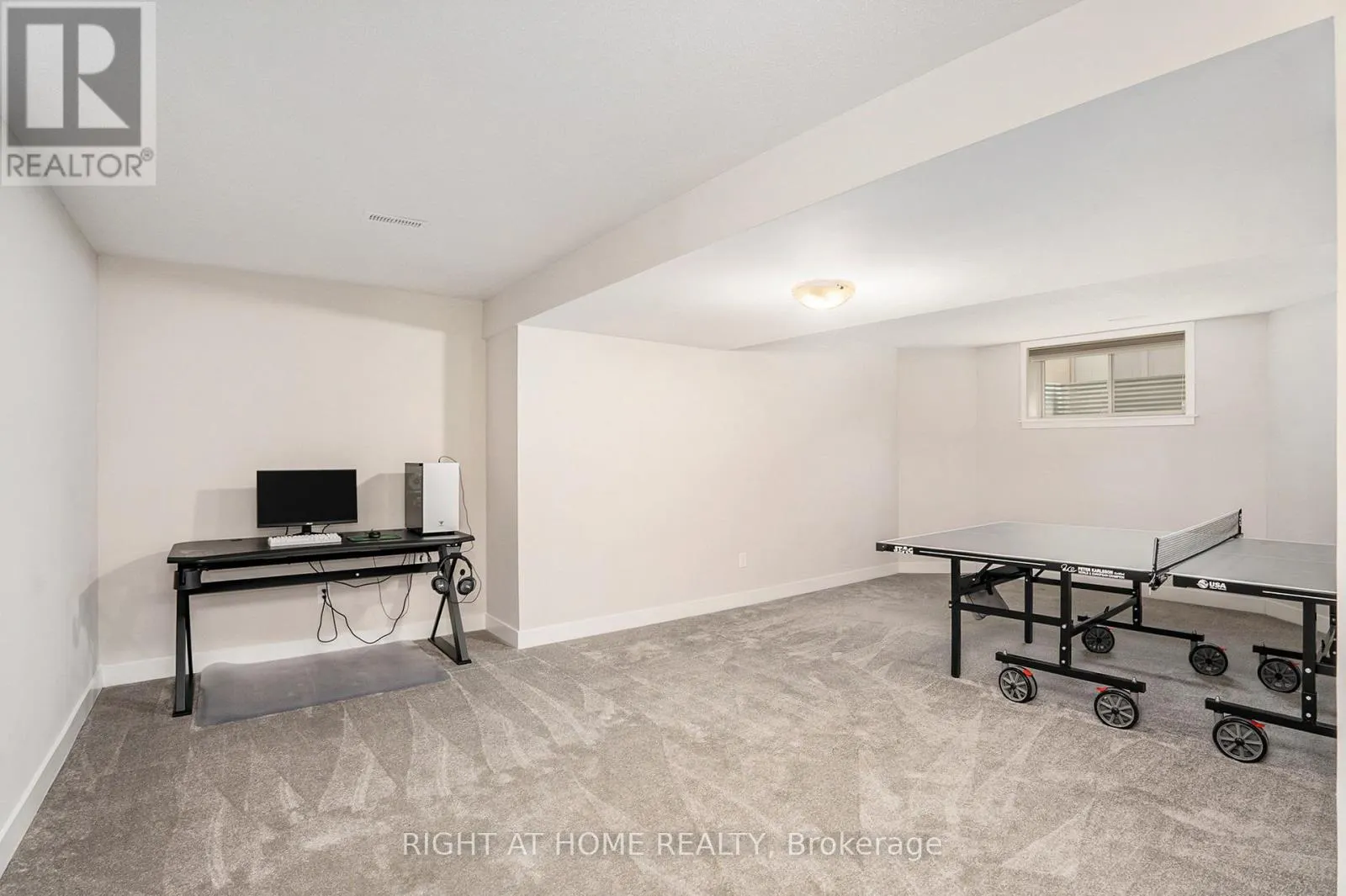203 OSTERLEY WAY