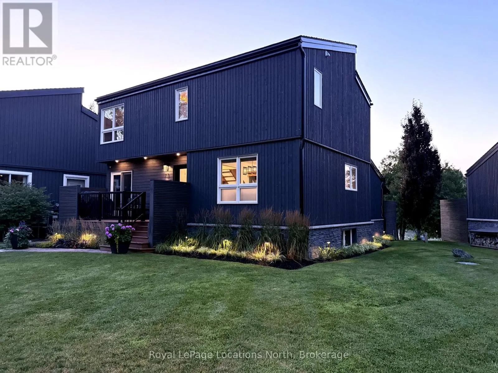 10 - 116 HIDDEN LAKE ROAD, #10