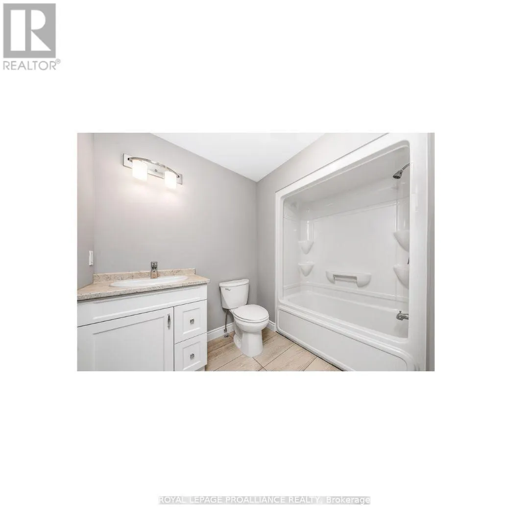 BLK13-2 HOMEWOOD AVENUE