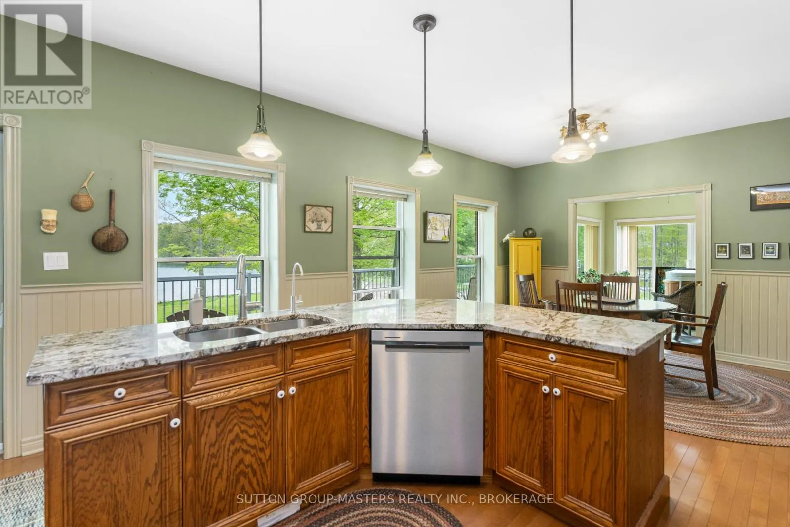 1023 BIG BEN LANE
