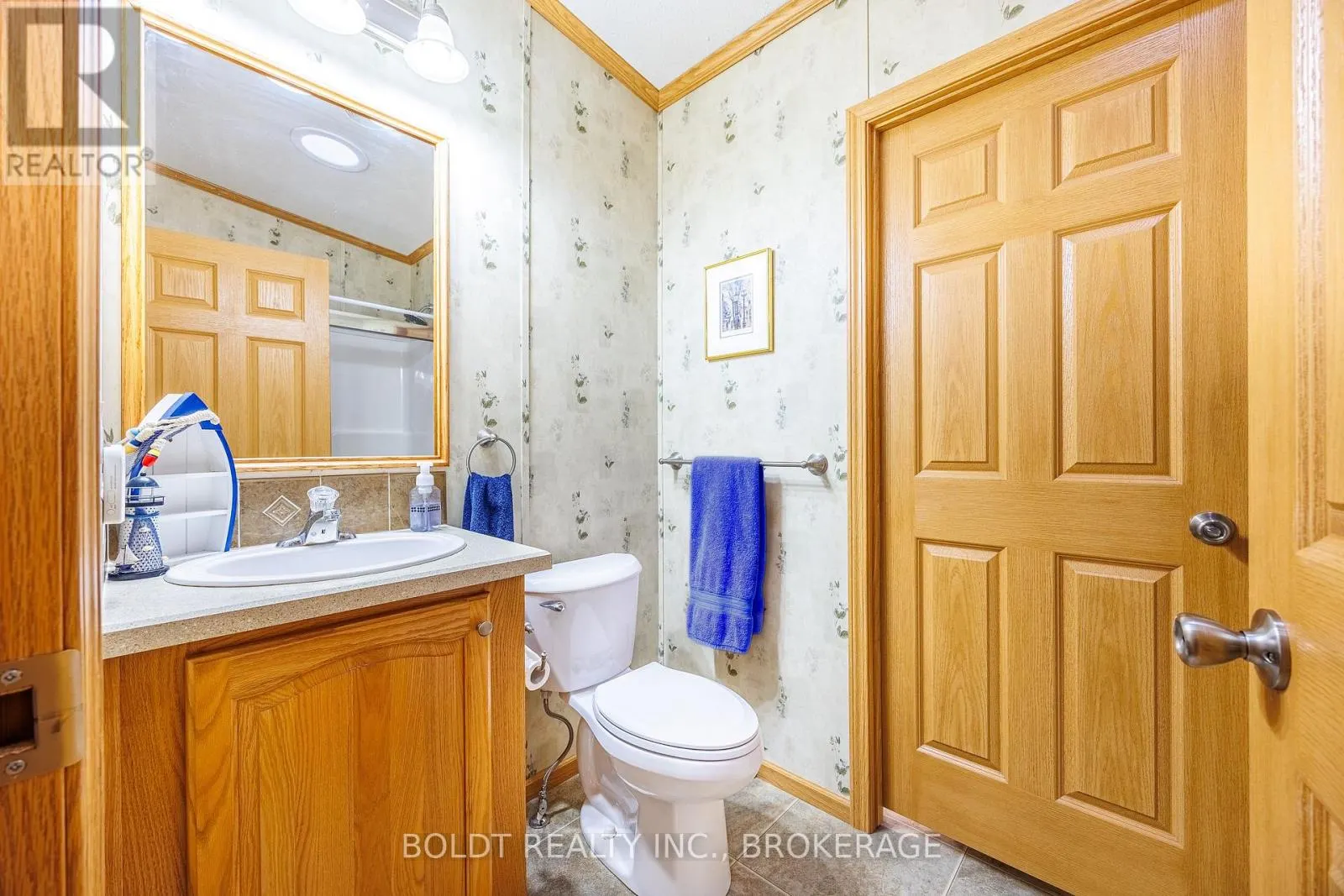 101 - 3033 TOWNLINE ROAD, #101