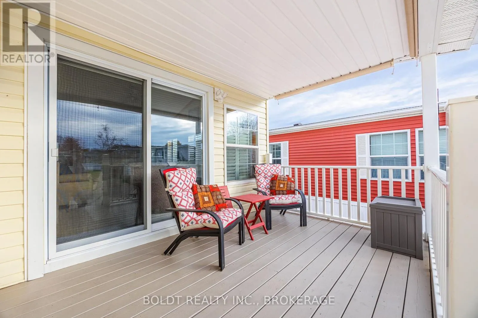 101 - 3033 TOWNLINE ROAD, #101