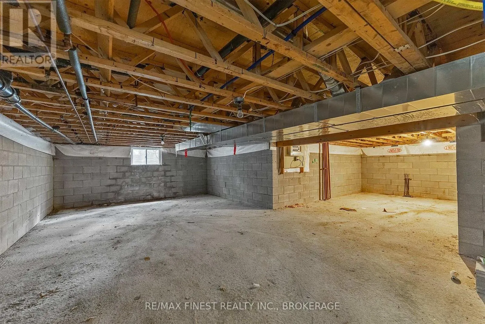 918 FRY ROAD