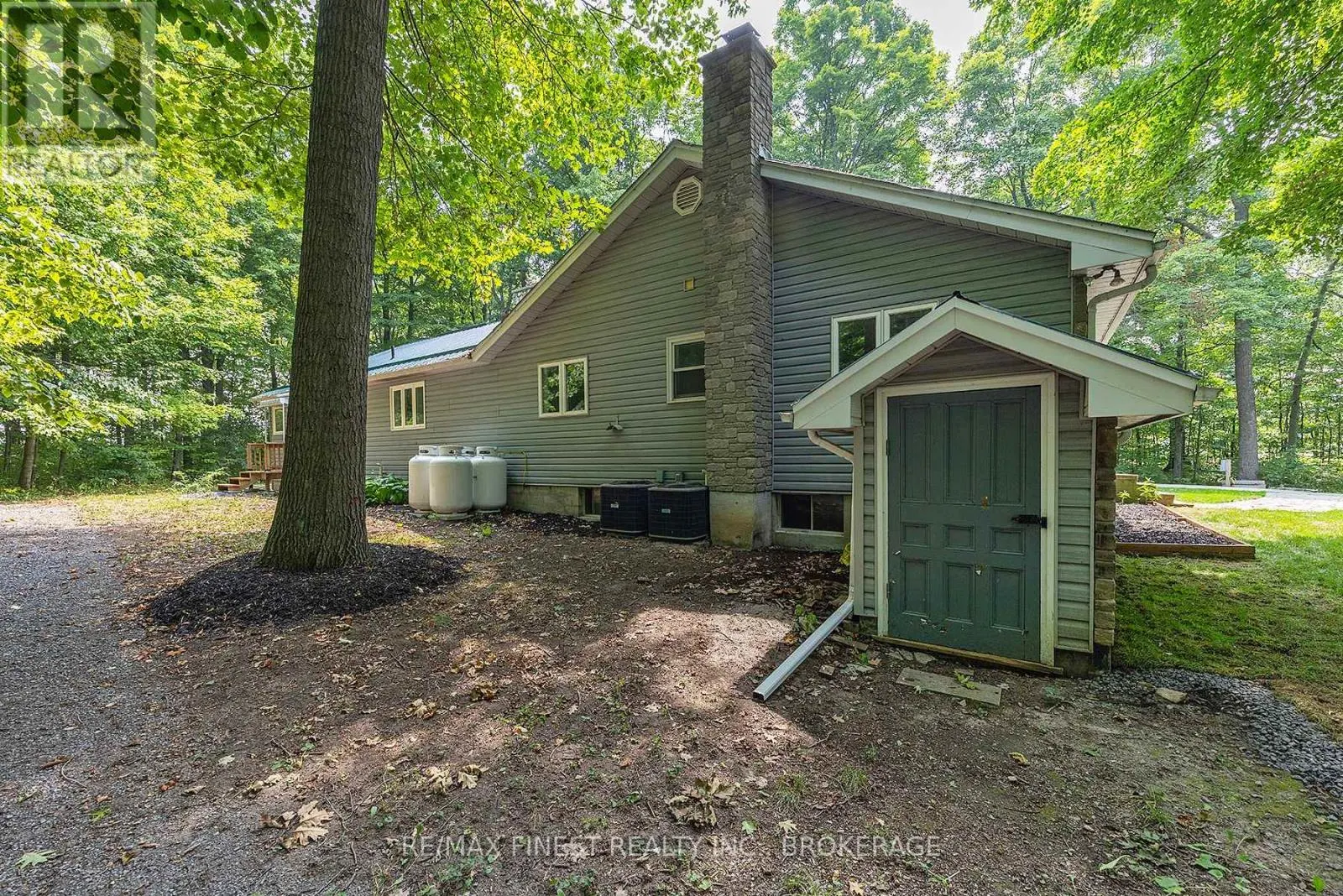 918 FRY ROAD