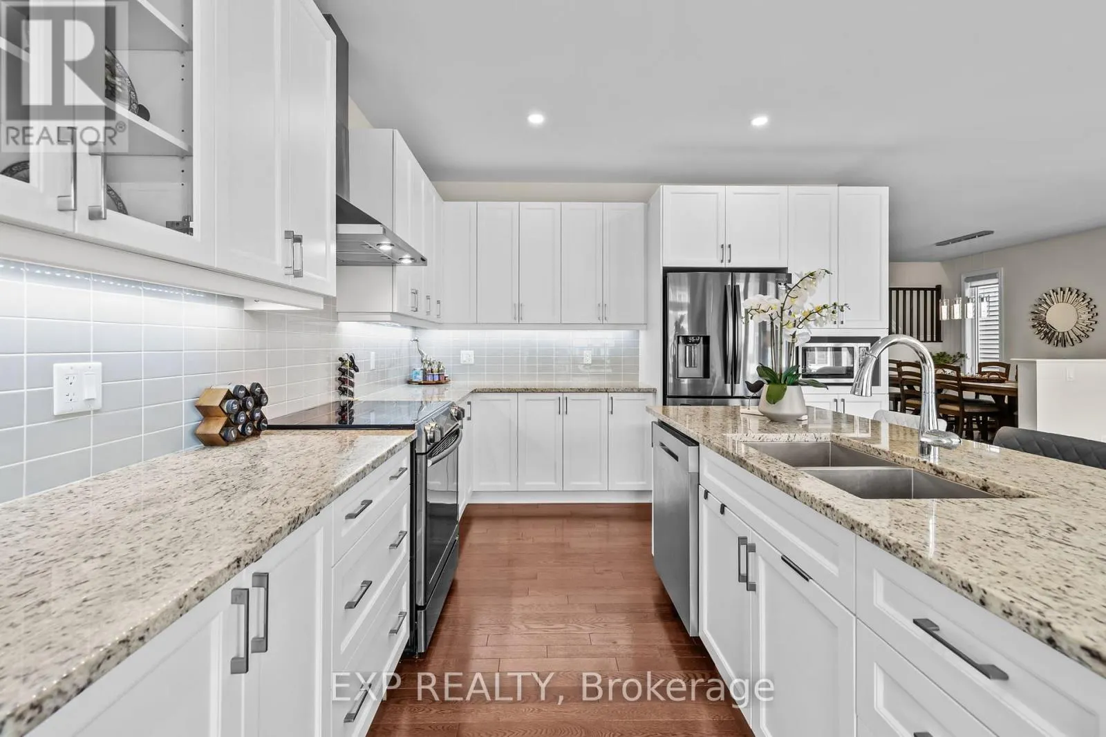 593 VIVERA PLACE