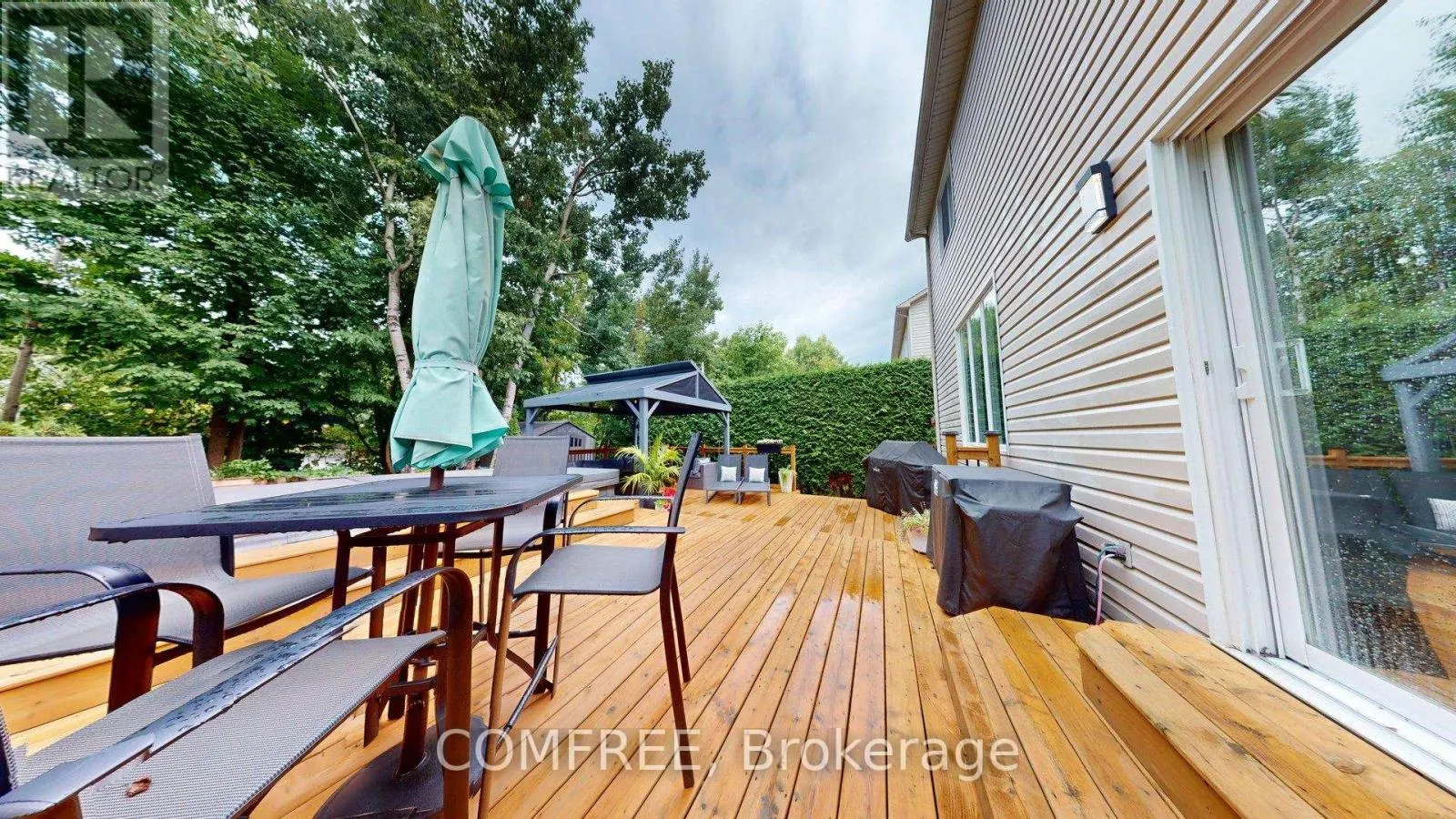 70 SIROCCO CRESCENT