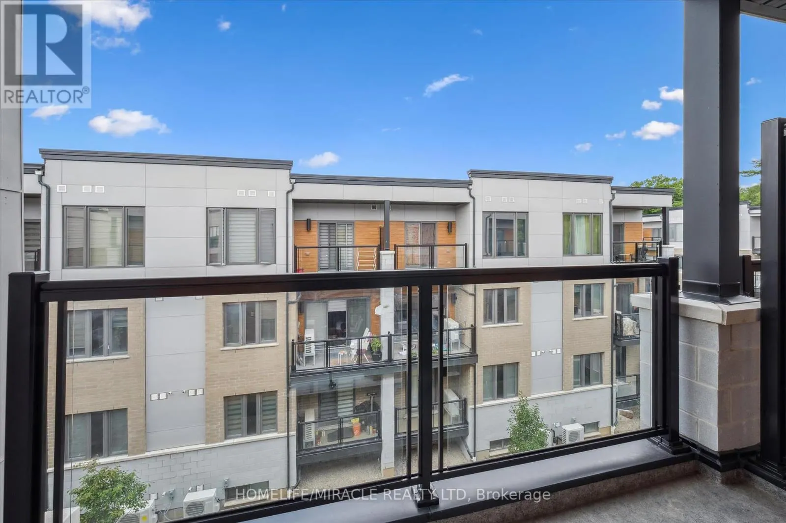 G-108 - 25 ISHERWOOD AVENUE