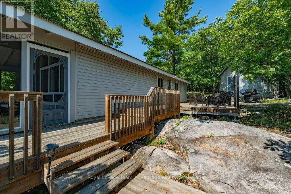 30 ROCKCLIFFE DRIVE N