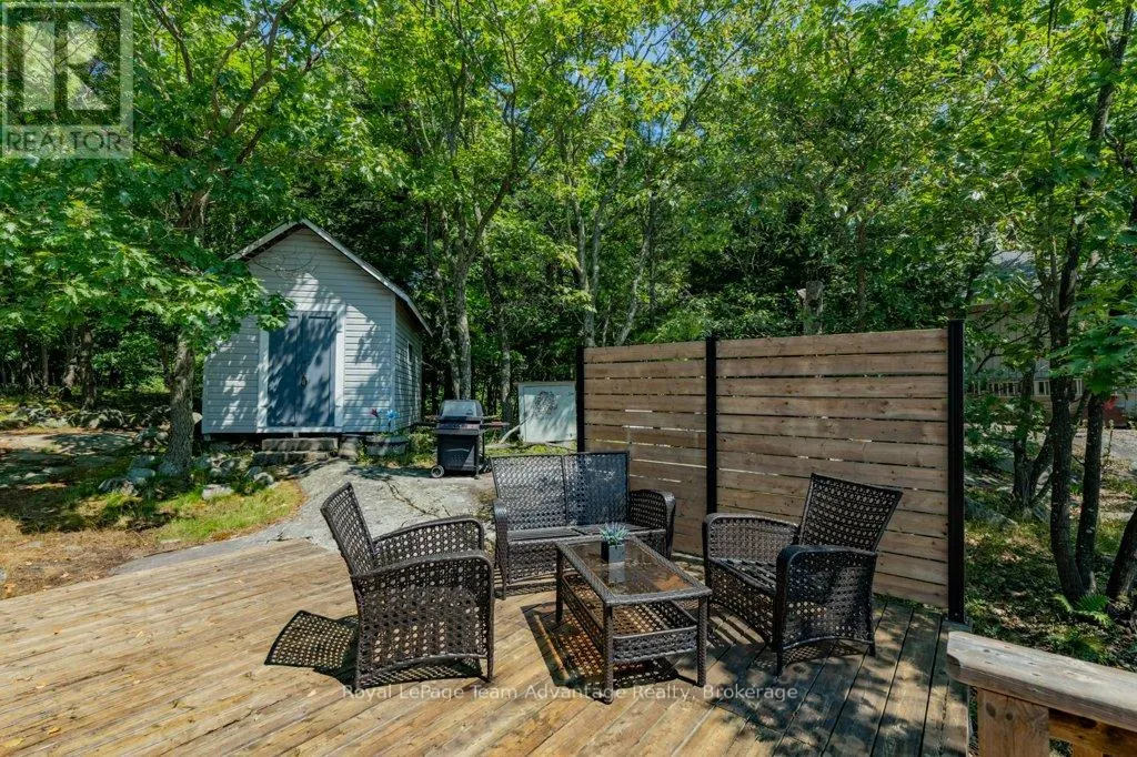30 ROCKCLIFFE DRIVE N