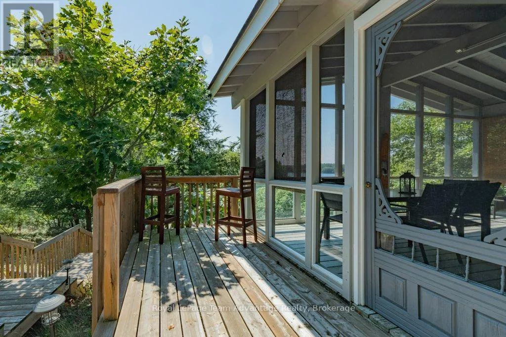 30 ROCKCLIFFE DRIVE N