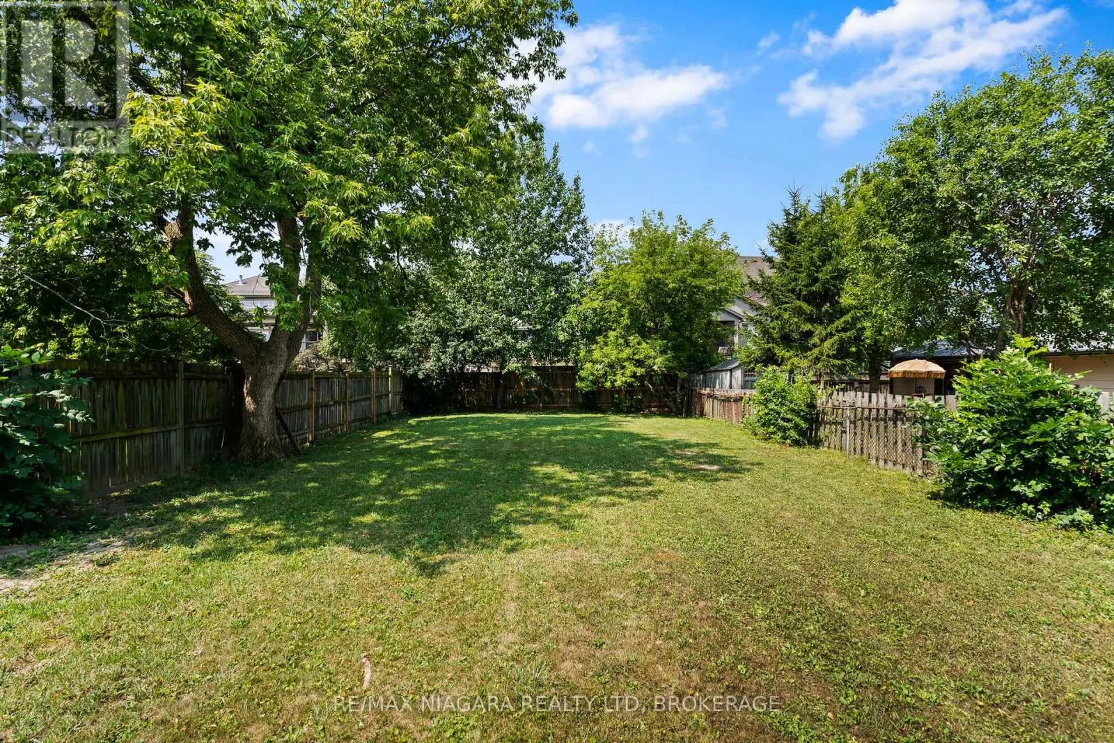 53 COLLIER ROAD S