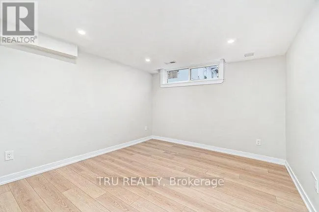 39 SUNNYCREST DRIVE