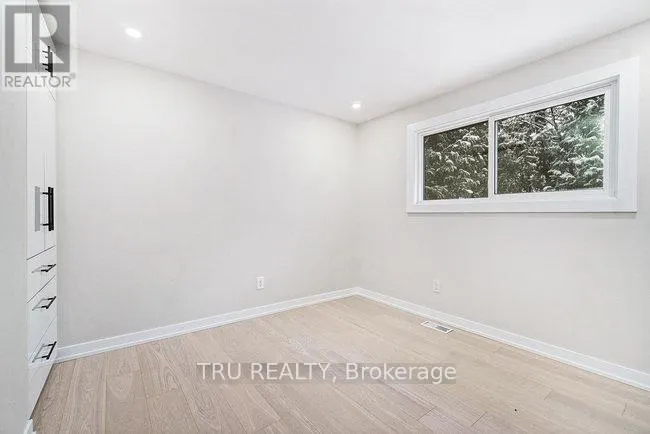 39 SUNNYCREST DRIVE