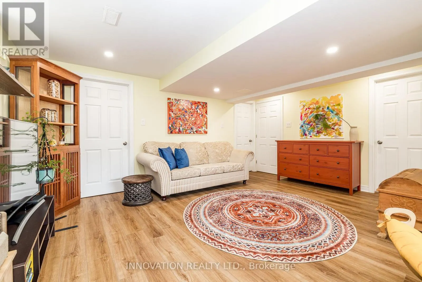 324 RUSTIC HILLS CRESCENT