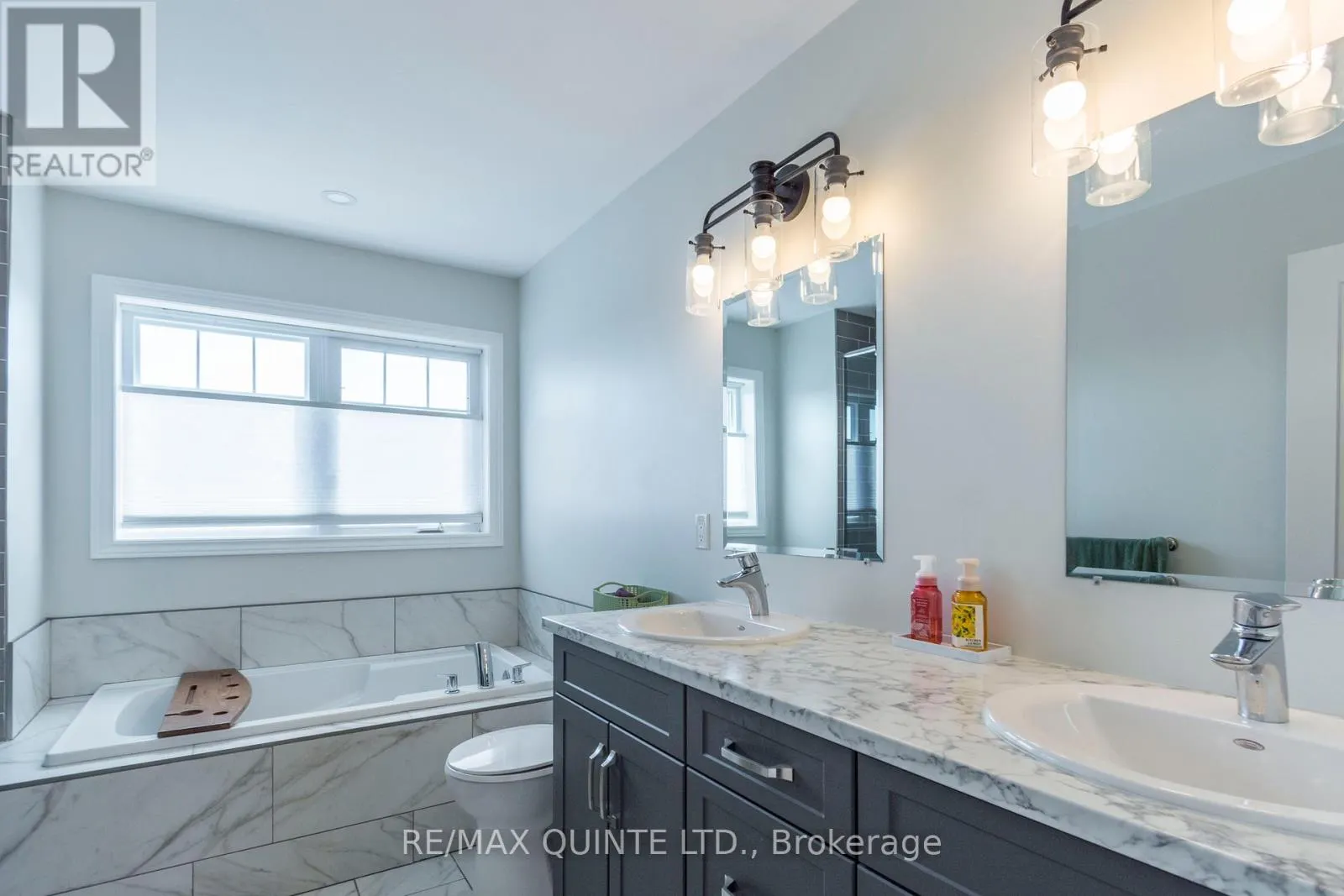 104 HAMPTON RIDGE DRIVE