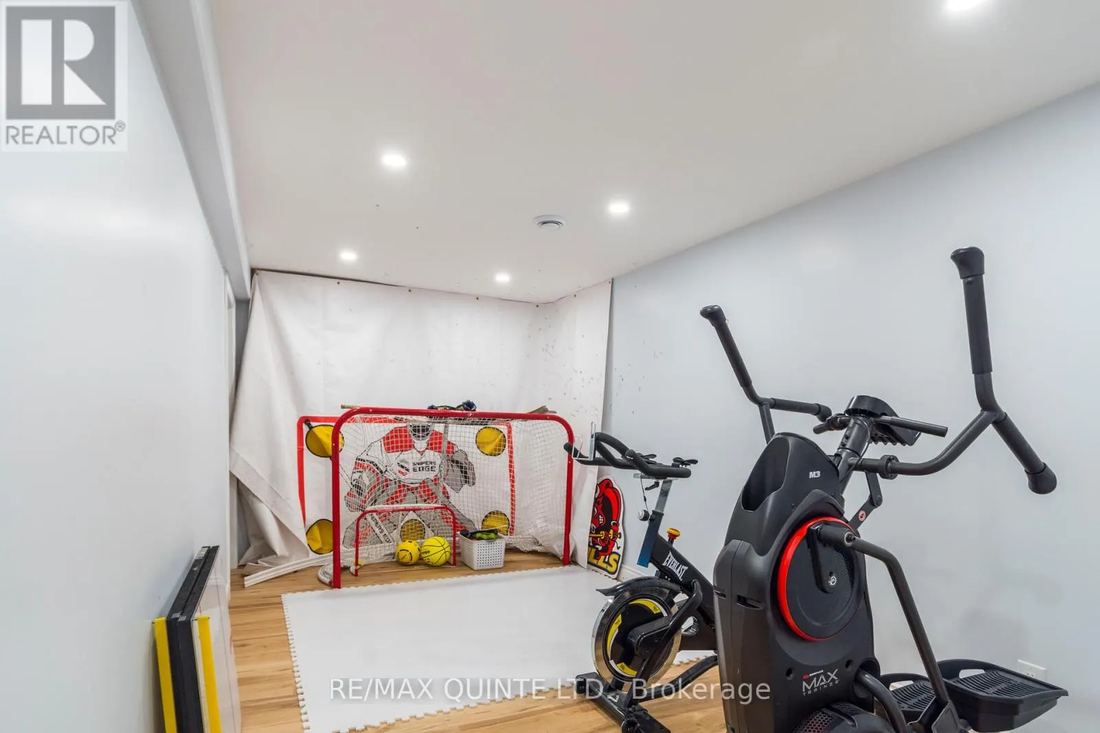 104 HAMPTON RIDGE DRIVE