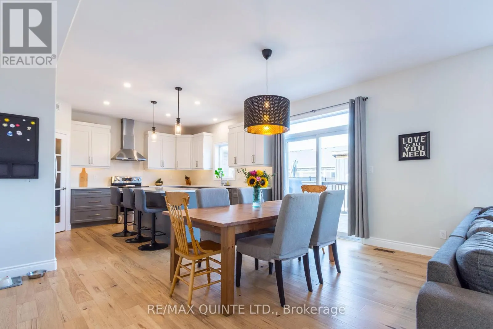 104 HAMPTON RIDGE DRIVE