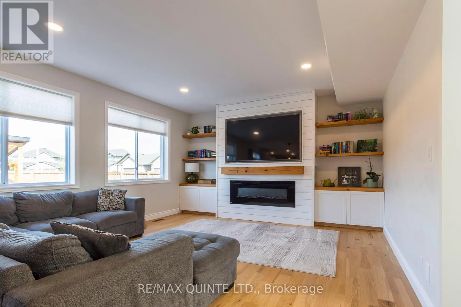 104 HAMPTON RIDGE DRIVE