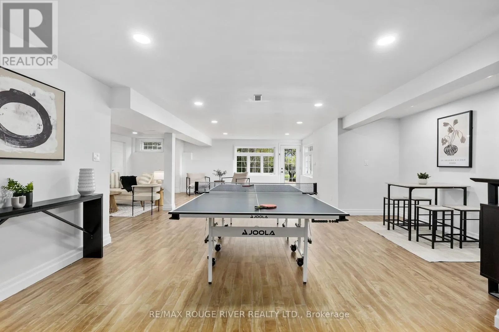 9138 DANFORTH ROAD E