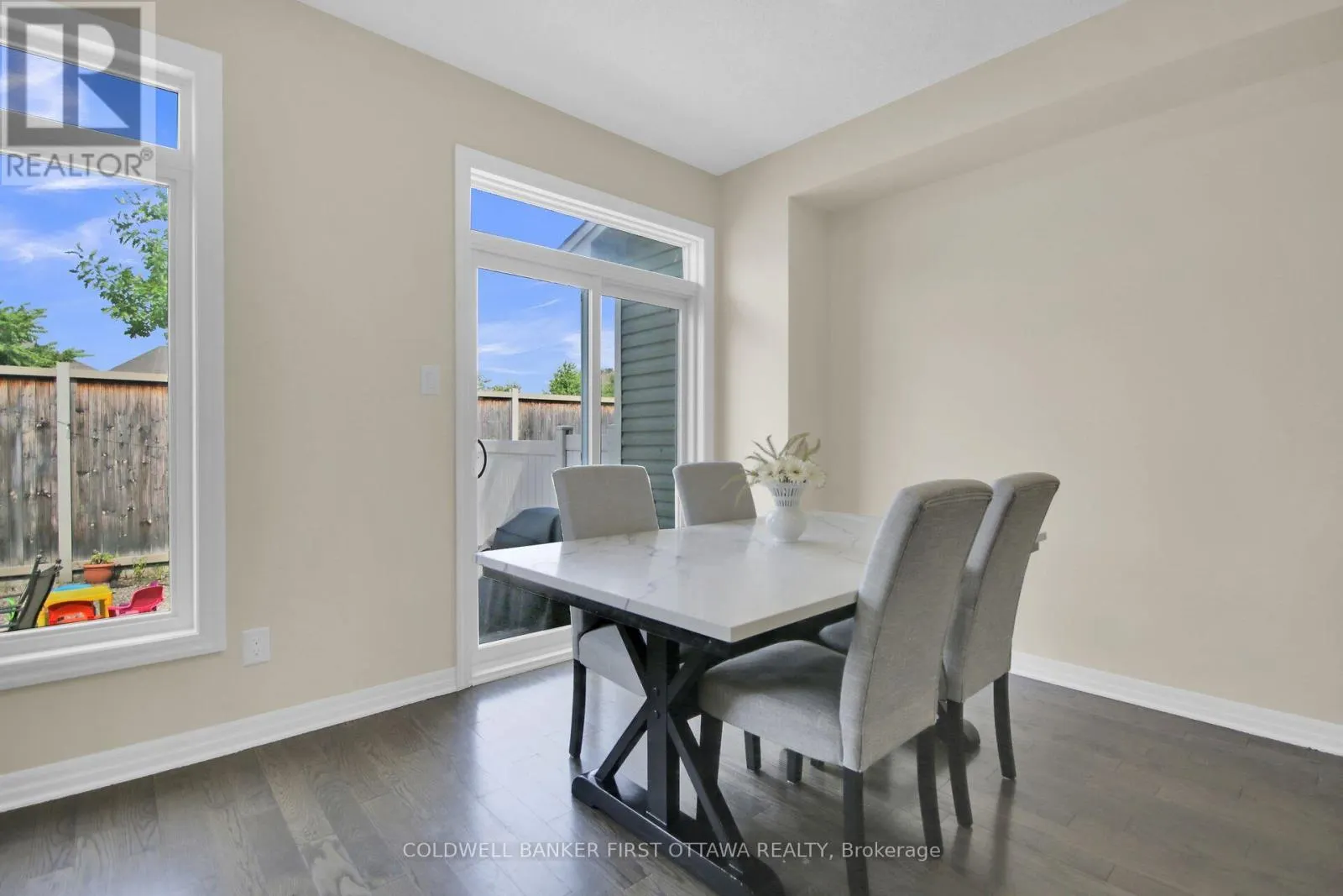 168 HAWKSHAW CRESCENT
