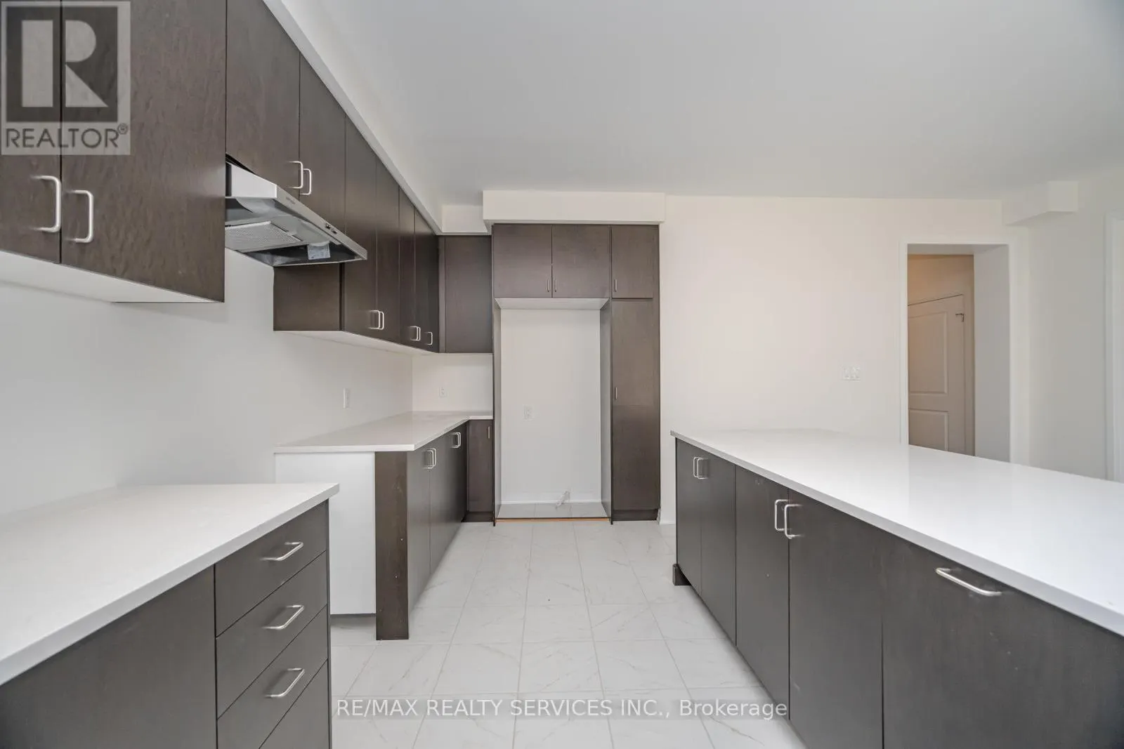 66 PRINCE PHILIP BOULEVARD