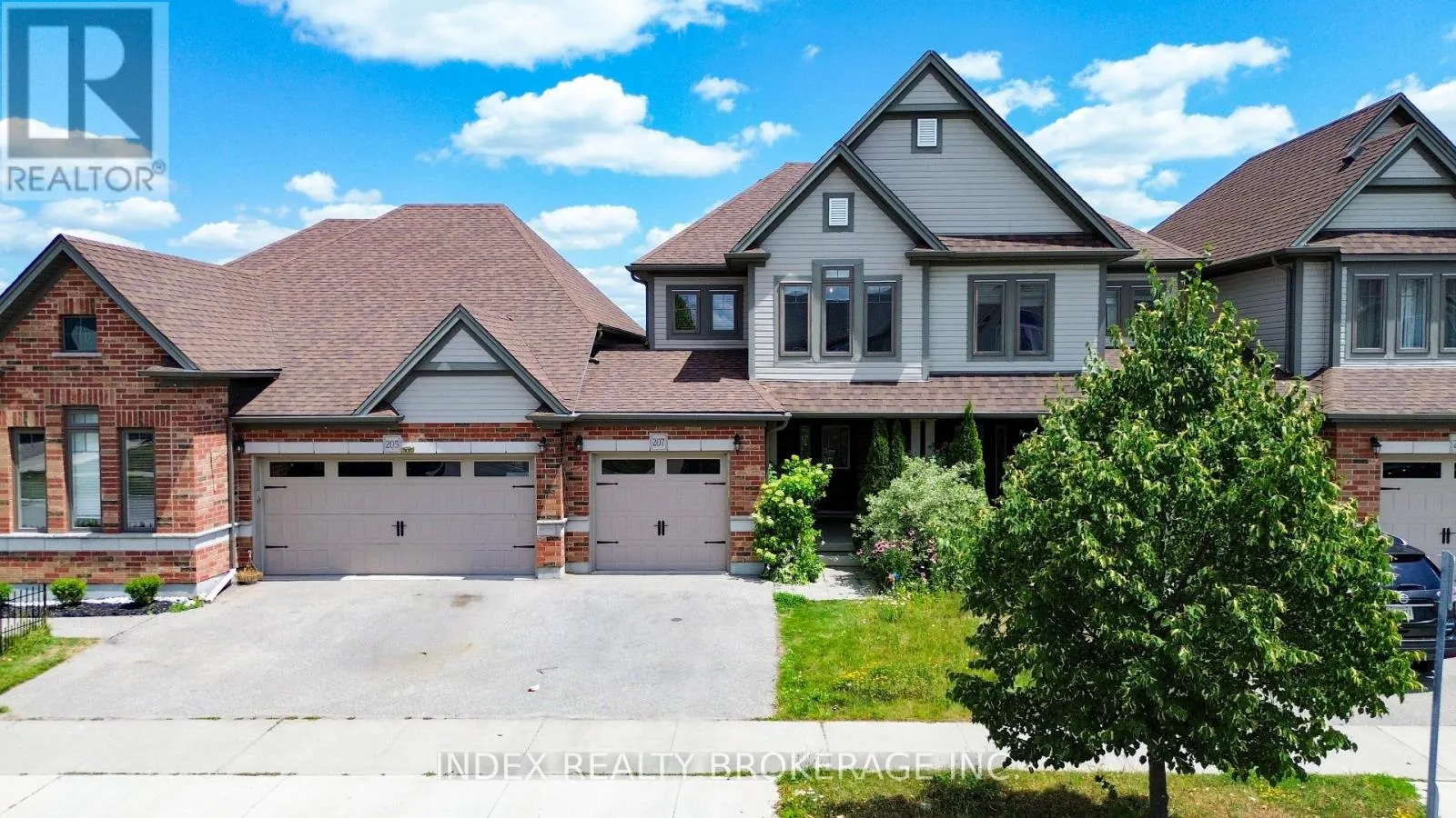 207 EDEN OAK TRAIL