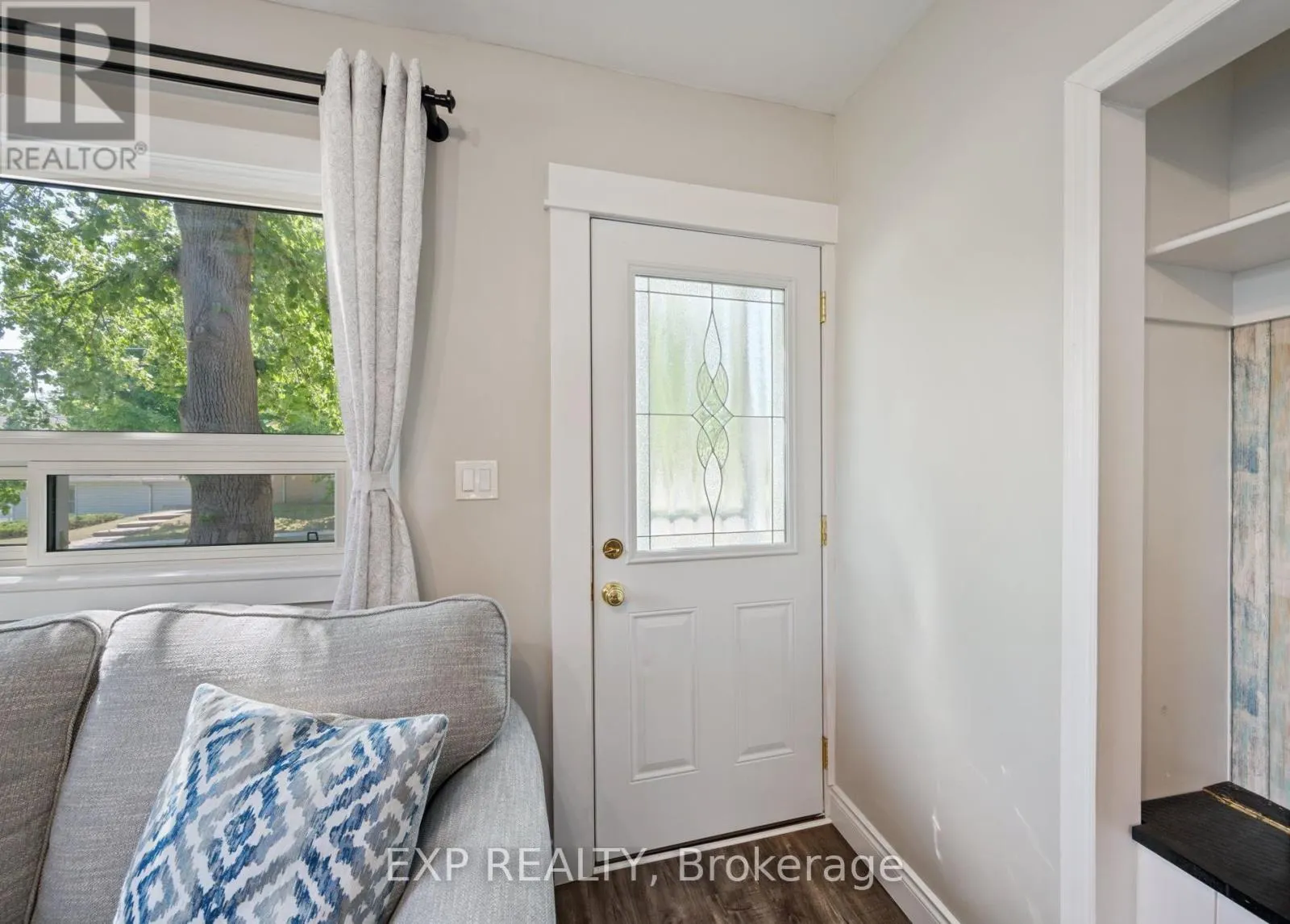 124 CHESTERFIELD AVENUE