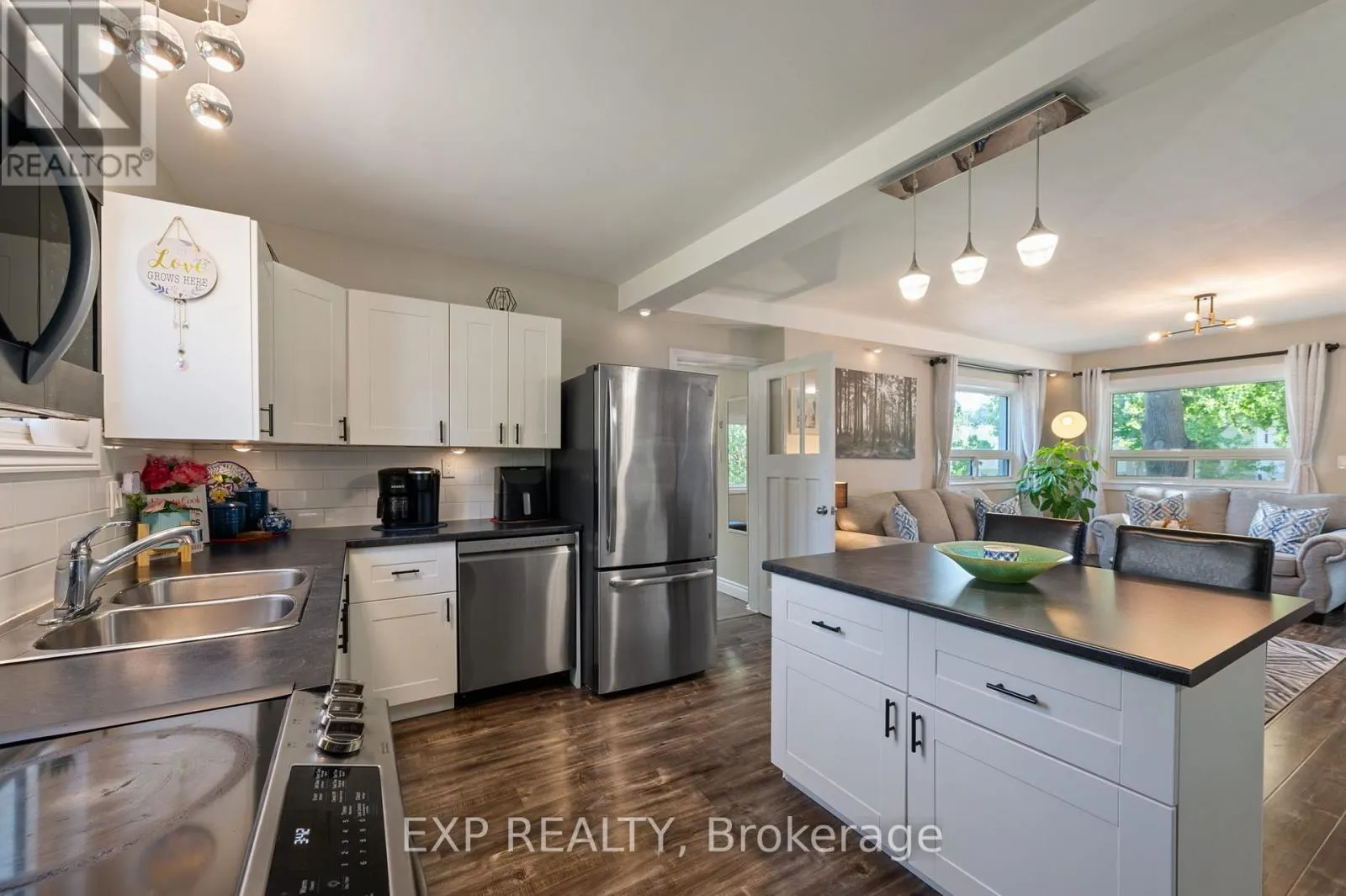 124 CHESTERFIELD AVENUE