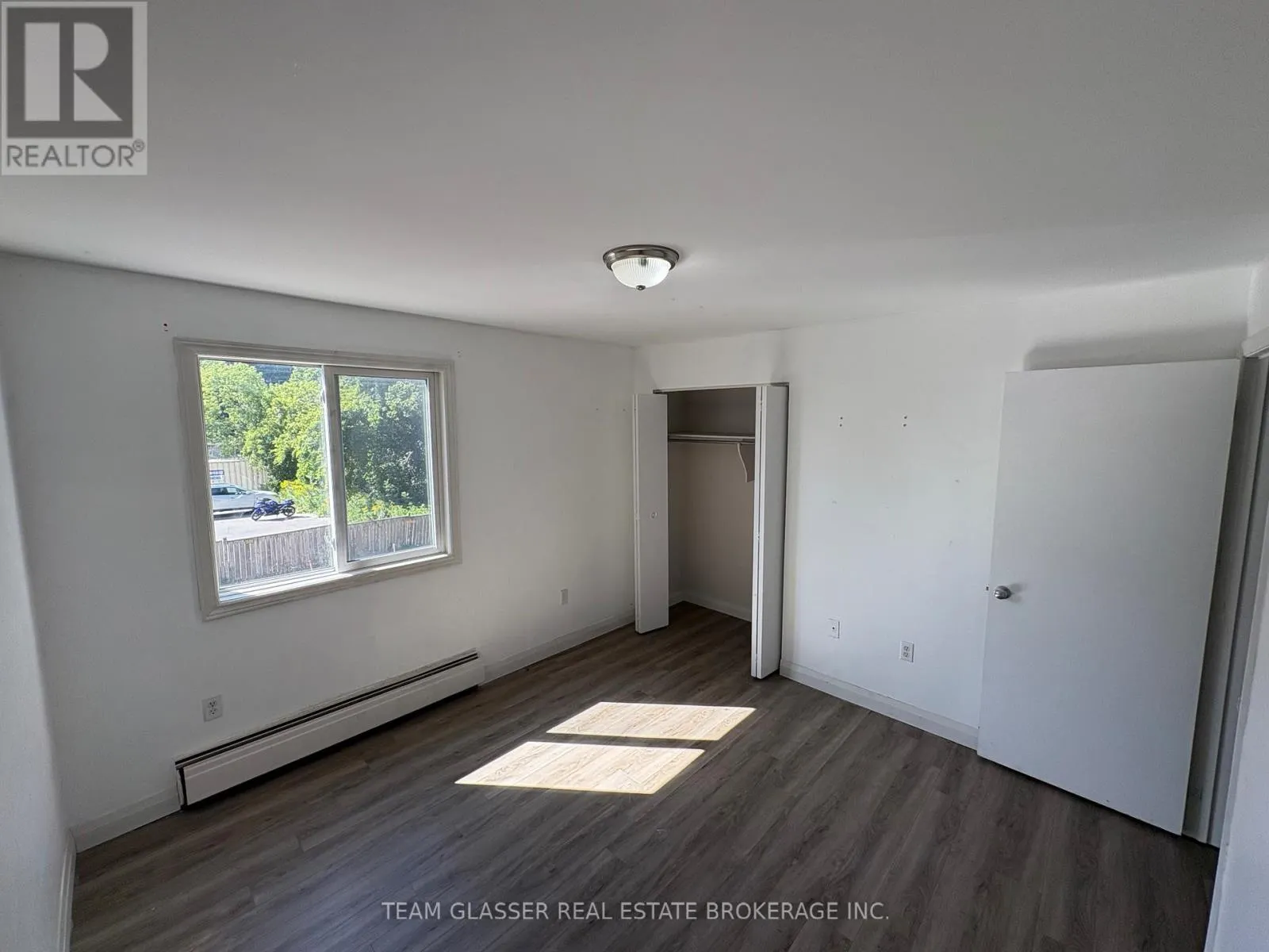 204 - 52 HIAWATHA STREET, #204