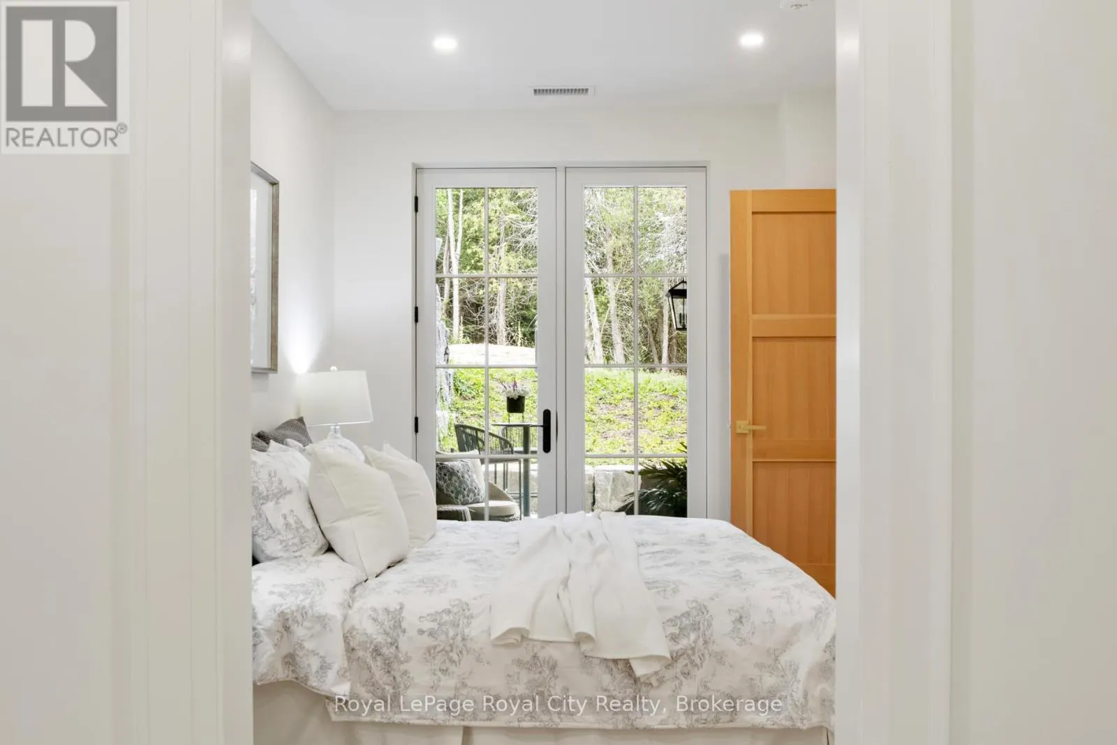 35 - 6523 WELLINGTON 7 ROAD, #35