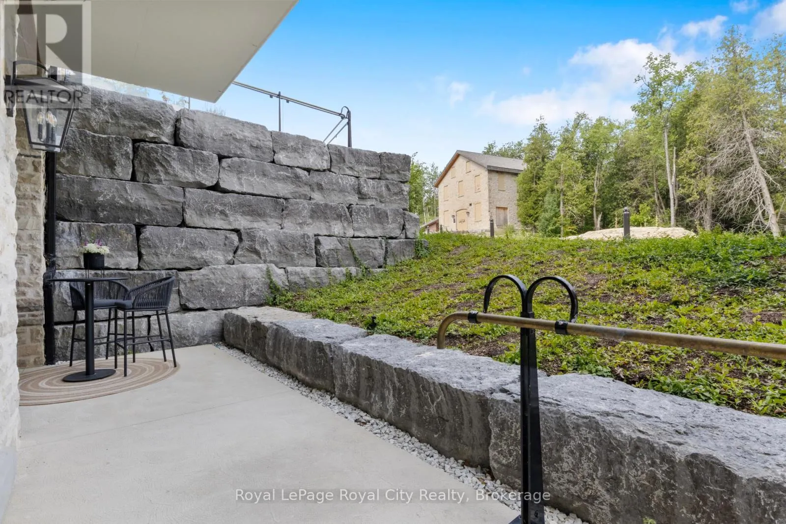 35 - 6523 WELLINGTON 7 ROAD, #35